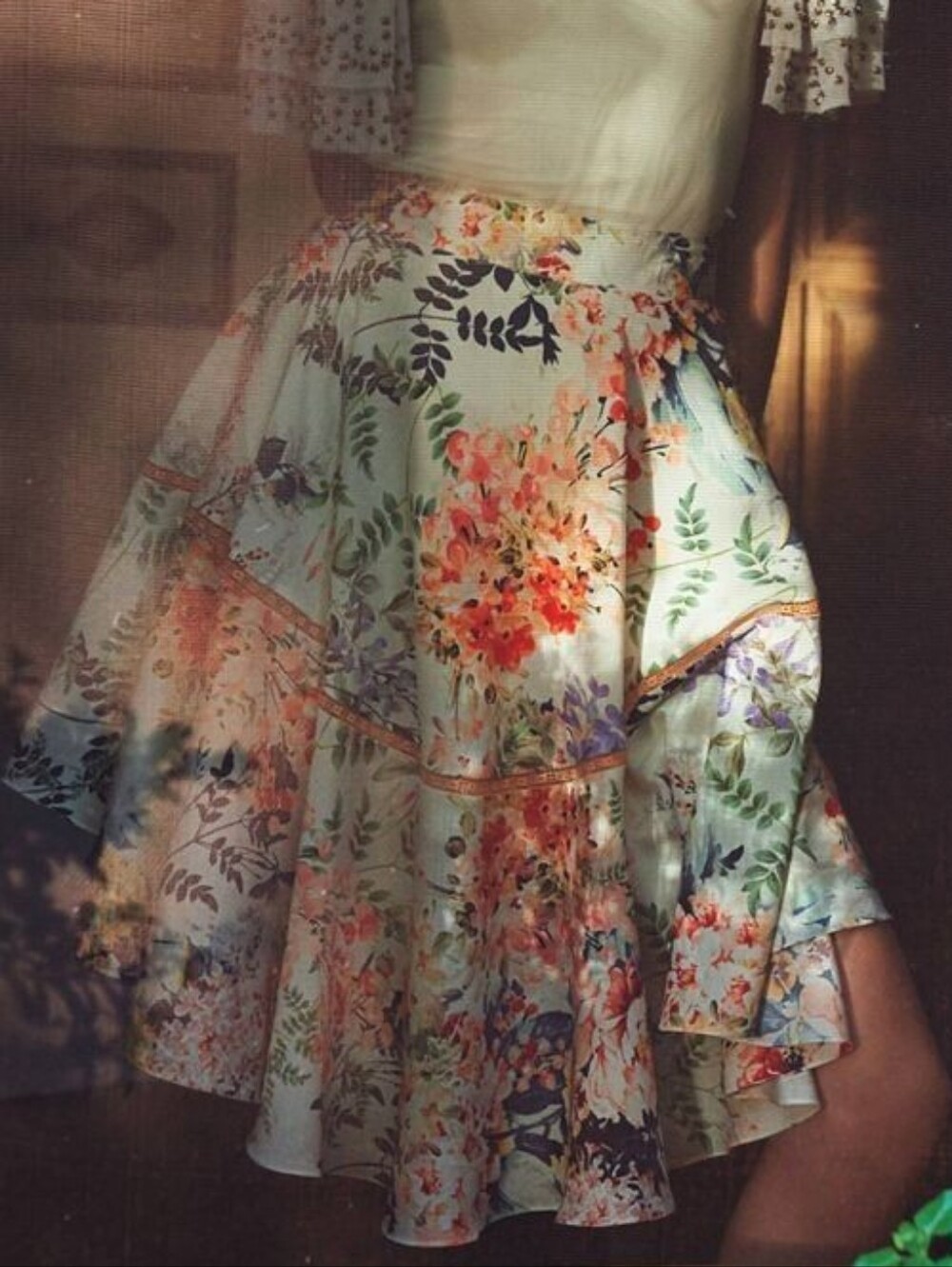 Anthropologie Ranna Gill Jardin Floral Swing Skirt Size 10